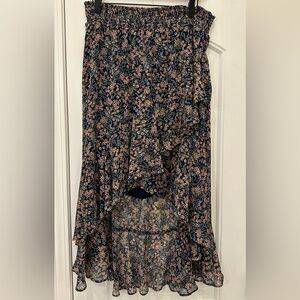 CeCe Navy Floral Ruffled High-Low Skirt